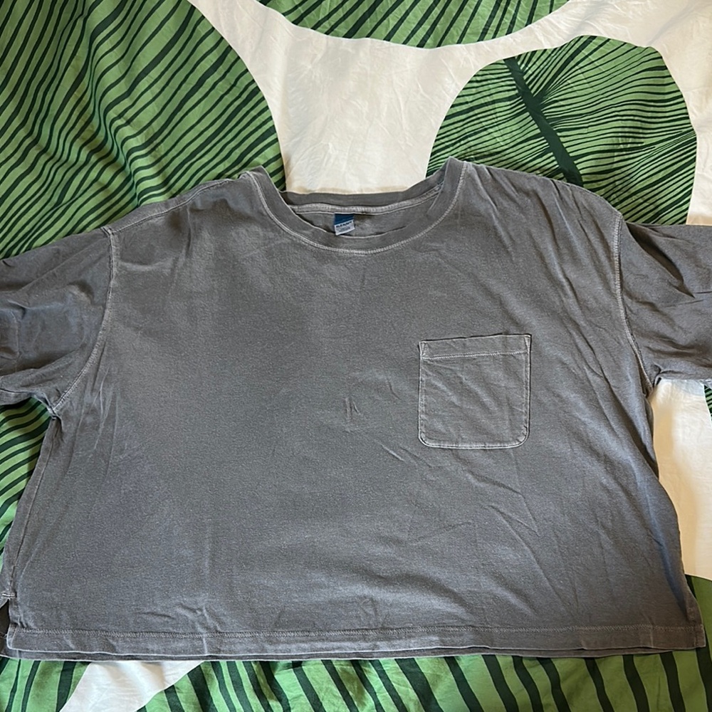 Old Navy Distressed Look Cropped Boxy Tee